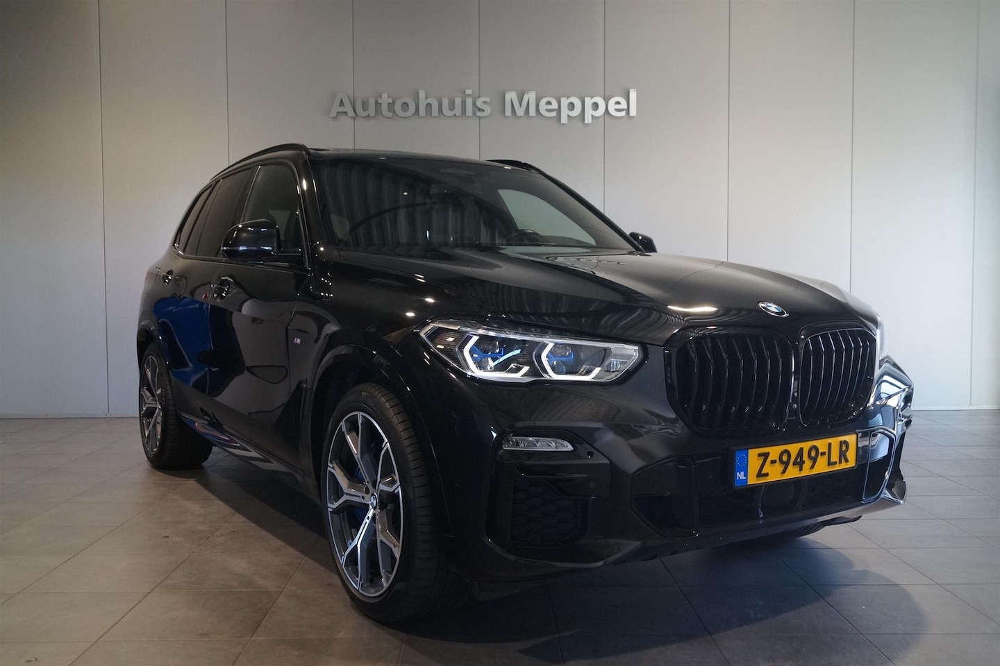 BMW X5 - 45E Laser koplampen | M sport pakket | Pano Sky Lounge | Trekhaak | Harmen kardon | Luchtv - AutoWereld.nl