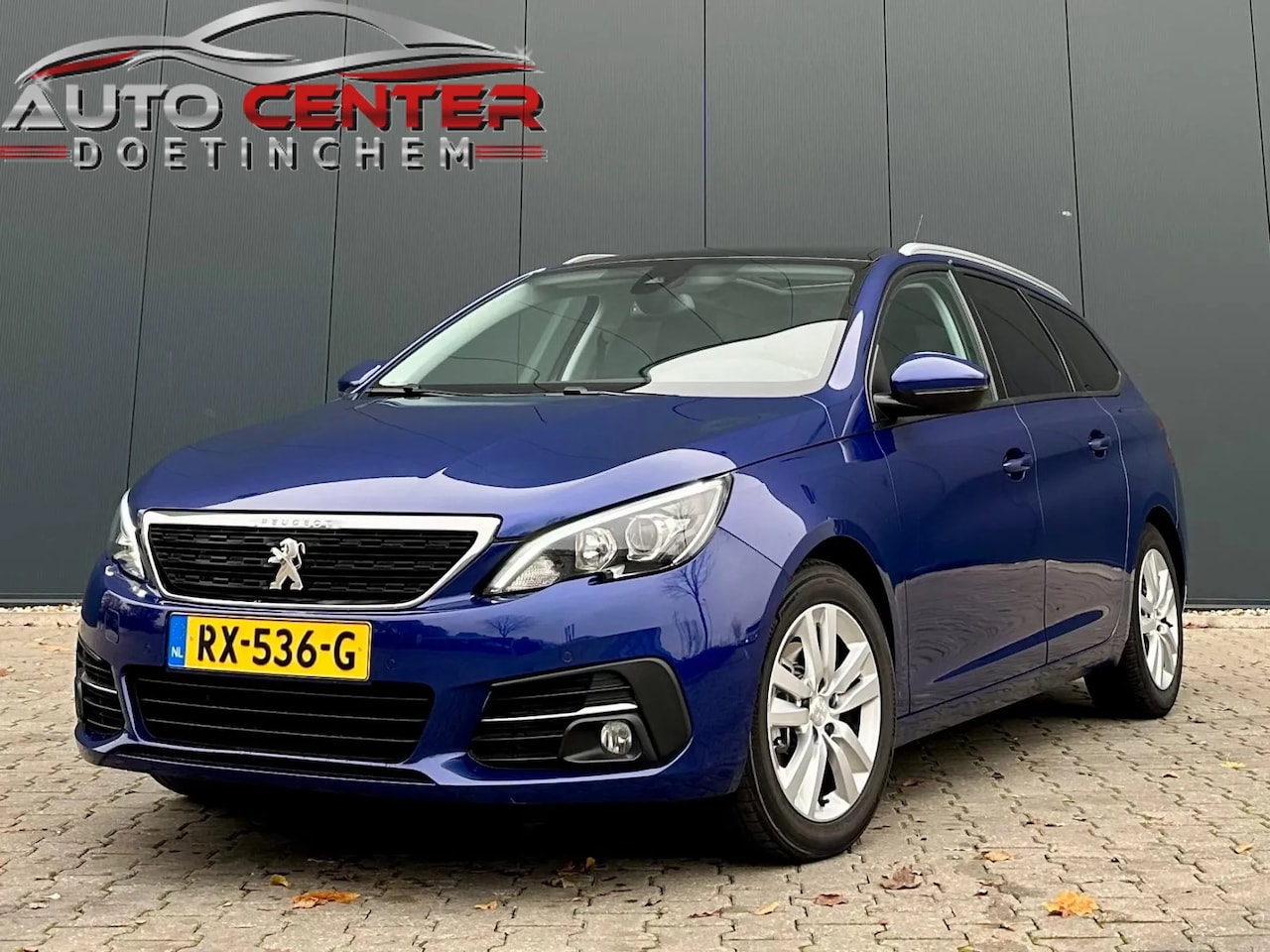 Peugeot 308 SW - 1.2 PureTech Blue Lease Executive pano dak Nap - AutoWereld.nl