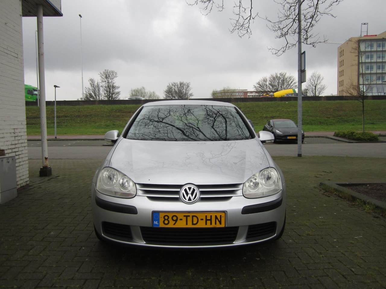 Volkswagen Golf - 1.6 FSI Comfortline 1.6 FSI Comfortline - AutoWereld.nl