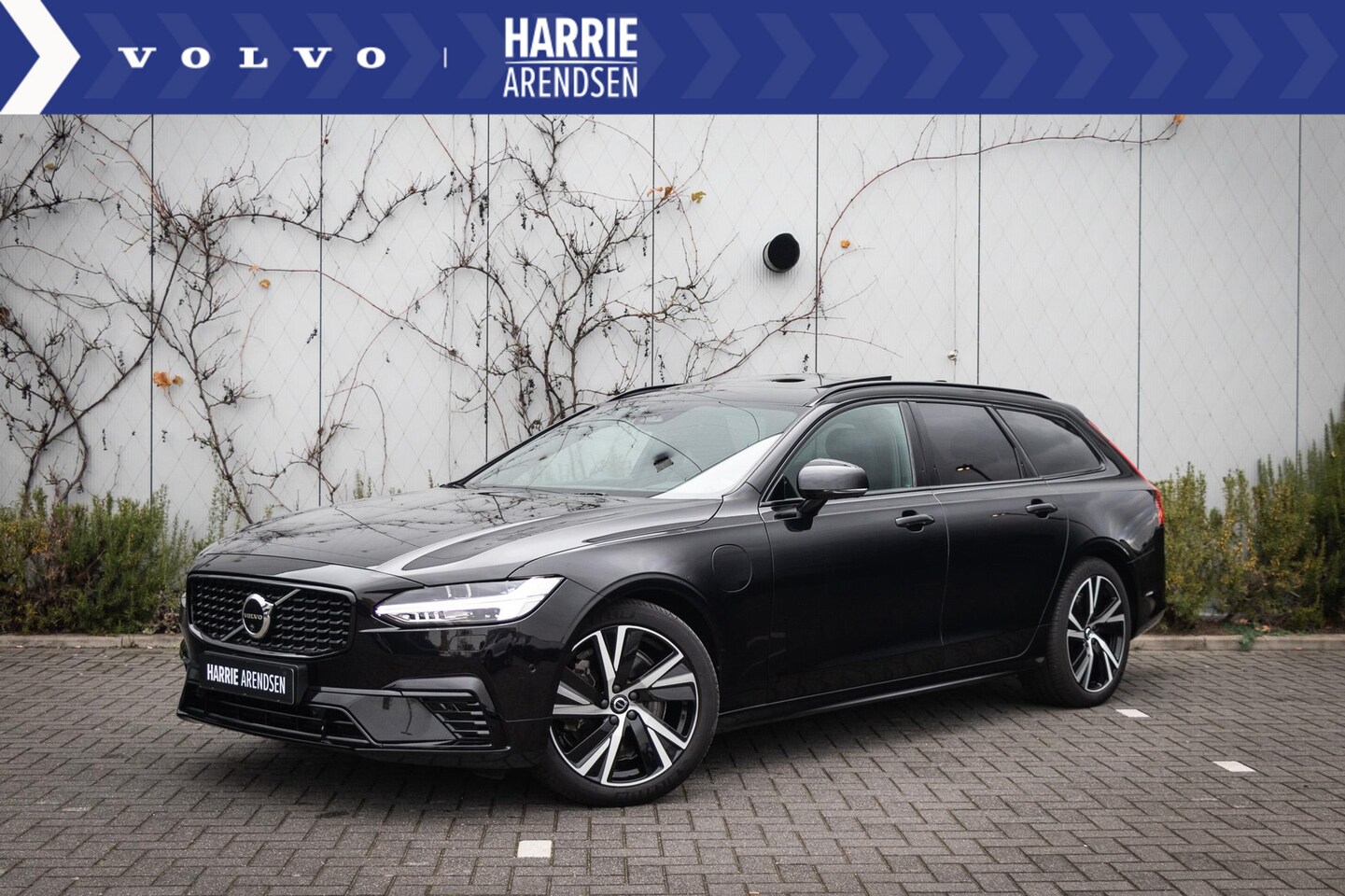 Volvo V90 - T6 Twin Engine AWD R-Design | Adaptieve Cruise Control | 360 Graden camera | Trekhaak | Ha - AutoWereld.nl