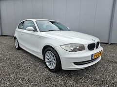 BMW 1-serie - 116i Introduction AUT NAVI