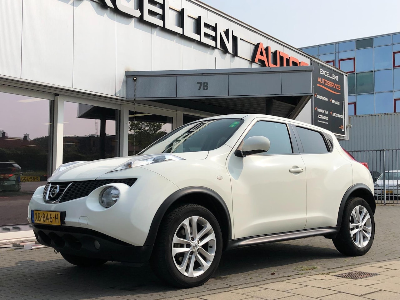 Nissan Juke - 1.6 DIG-T Tekna - Leder - Navigatie - AutoWereld.nl