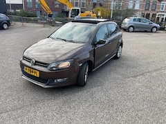 Volkswagen Polo - 1.4-16V Highline DSG PANO