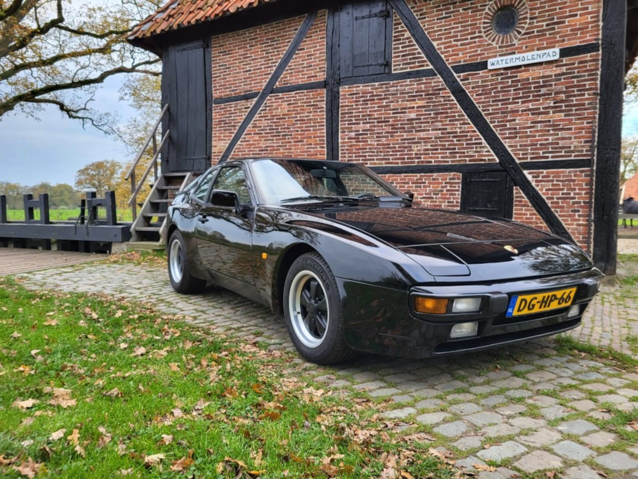 Porsche 944 - Type 2 targa - AutoWereld.nl