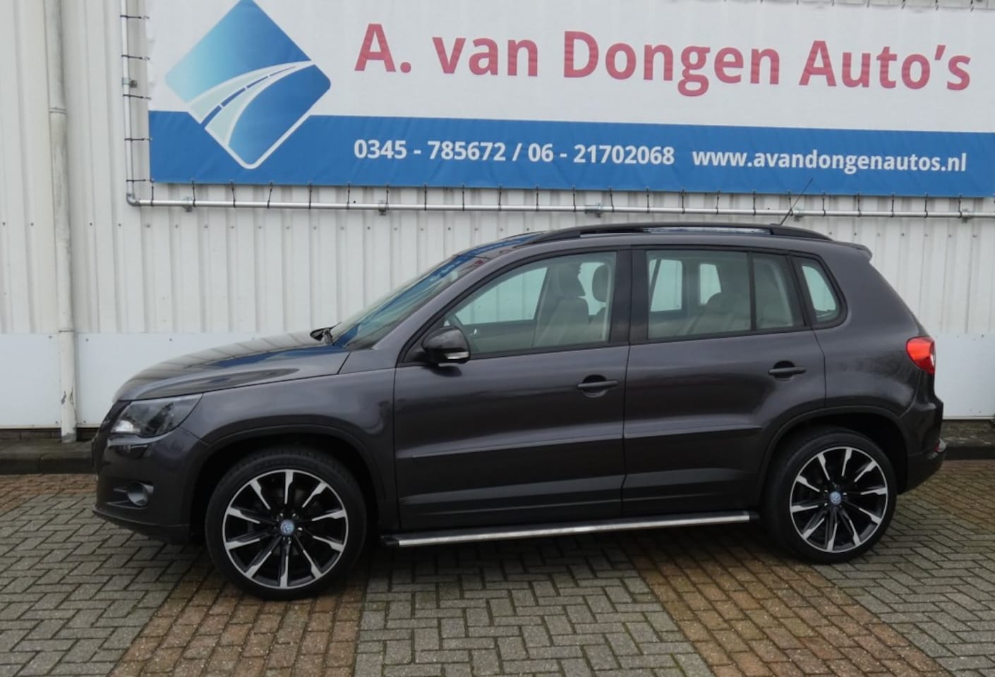 Volkswagen Tiguan - 1.4 TSI Sport&Style 4Motion 1.4 TSI SPORTenSTYLE 4MOTION,Pano,Trhaak,APK 1-11-25 - AutoWereld.nl