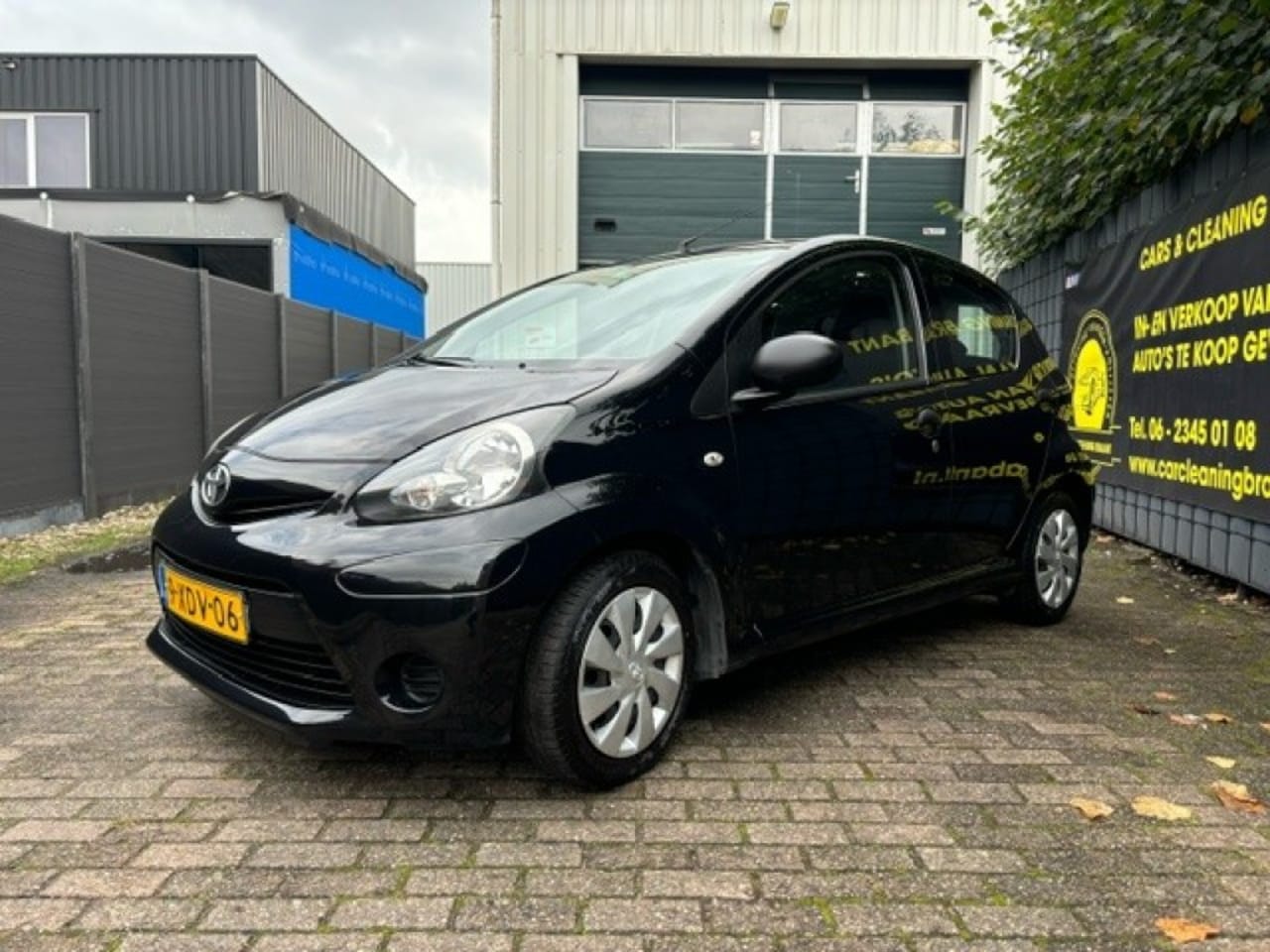 Toyota Aygo - 1.0 VVT-i Now 1.0 VVT-I NOW - AutoWereld.nl