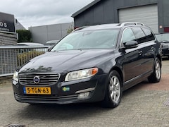 Volvo V70 - V-70 2.0 D4 Dak Leer Xenon EURO-6