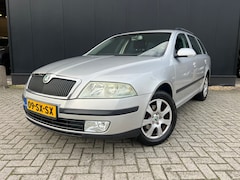 Skoda Octavia Combi - 1.6 75kw Clima/Lmv/Pdc/Nap/Apk6-25