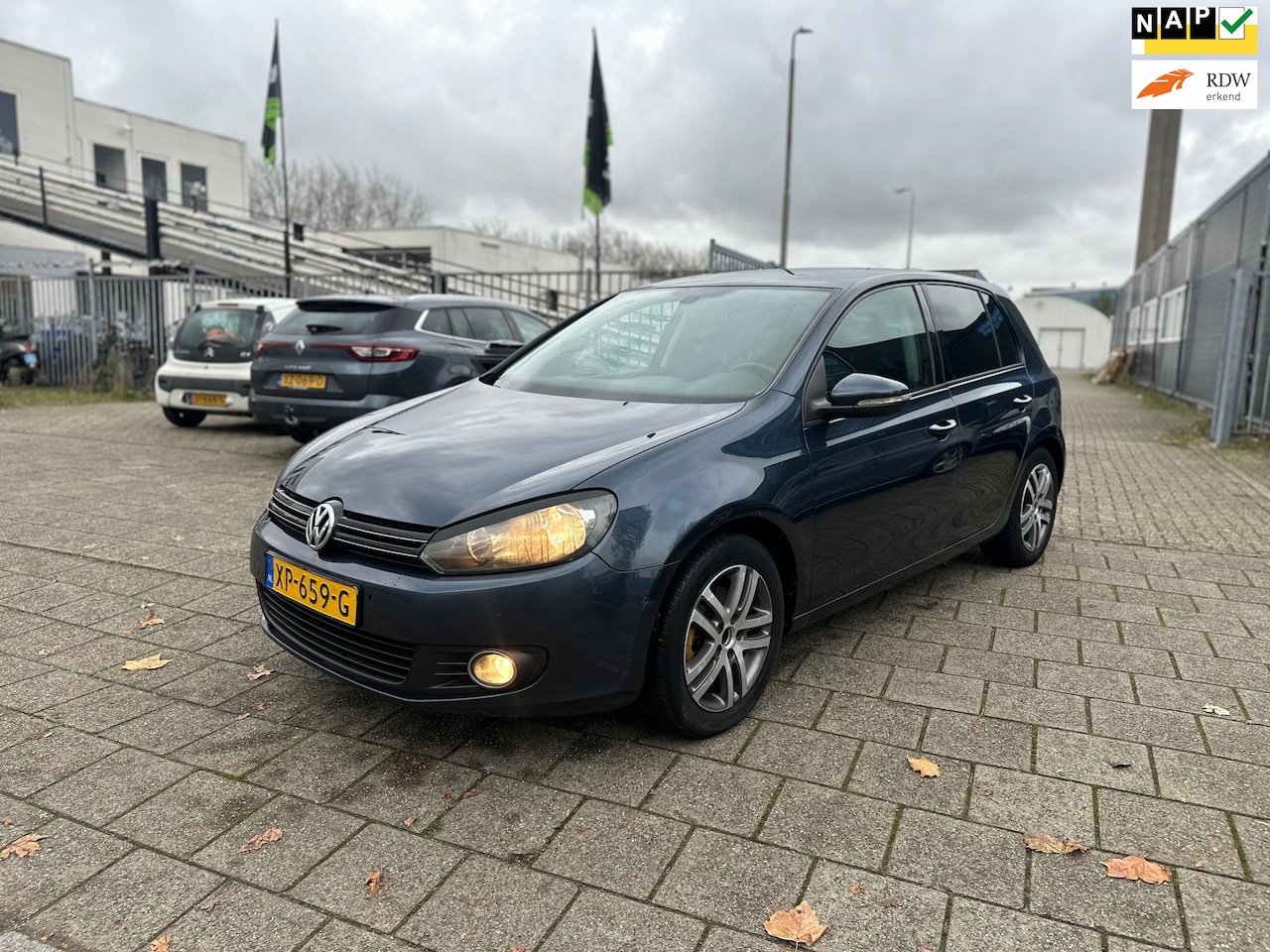 Volkswagen Golf - 1.4 TSI Trendline | 6BAK | GTI ACHTER LICHTEN - AutoWereld.nl