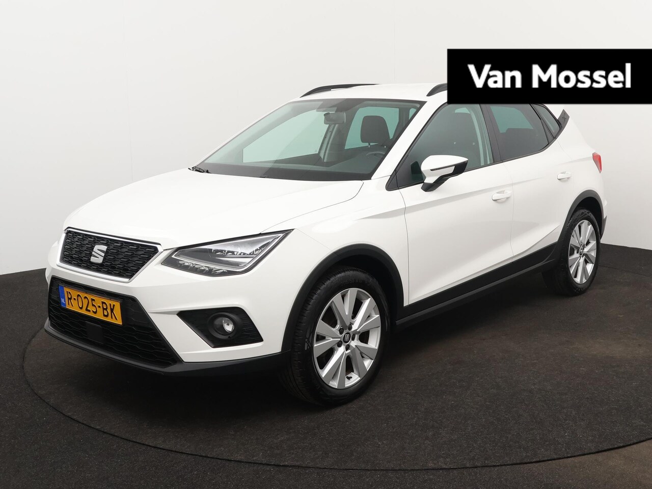 Seat Arona - 1.0 TSI Xcellence Launch Edition | PARKEERSENSOREN | CRUISE CONTROL | LMV | NAVIGATIE | - AutoWereld.nl