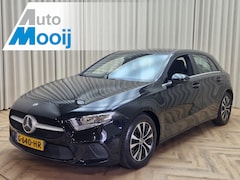 Mercedes-Benz A-klasse - 160 Business Solution *1/2 Leder* Apple-Carplay / Camera / Navigatie / Cruise Control / PD