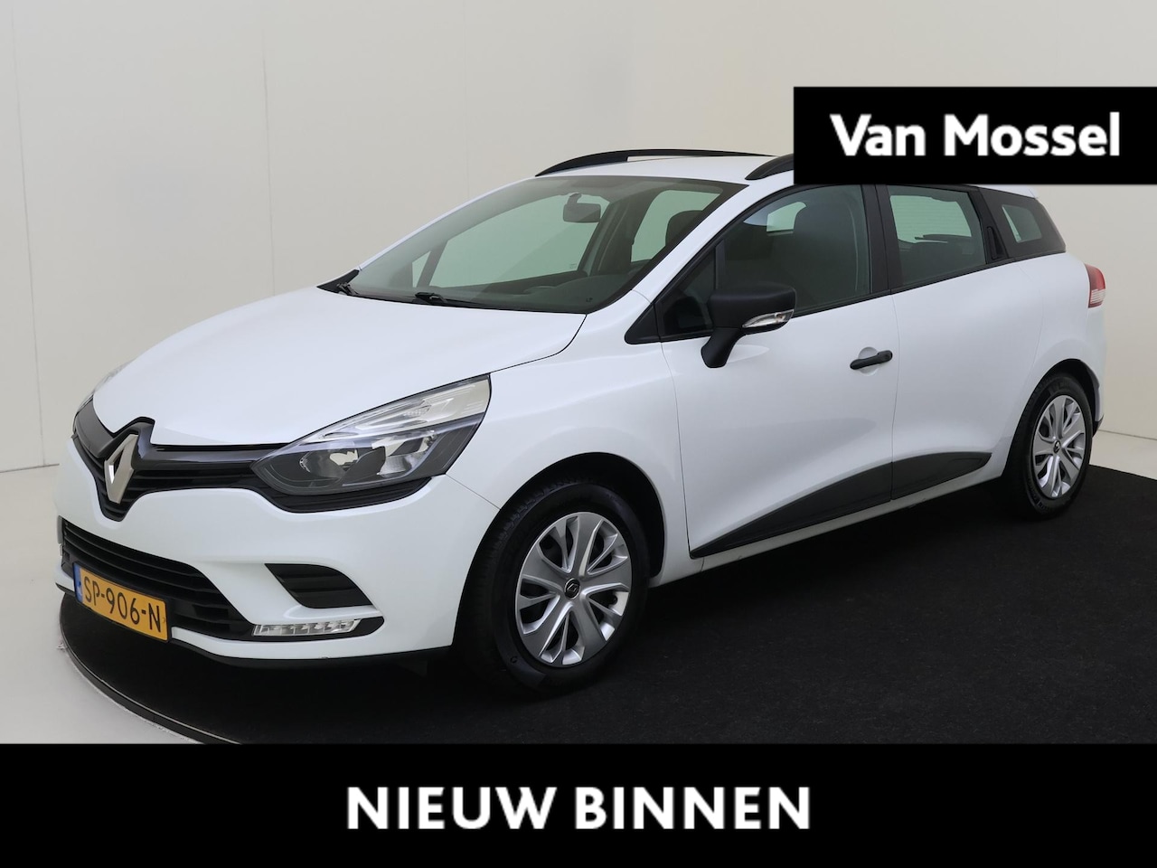 Renault Clio - 0.9 TCe Life Airco / Radio / Bluetooth / Cruise Control / Trekhaak / All Season Banden - AutoWereld.nl