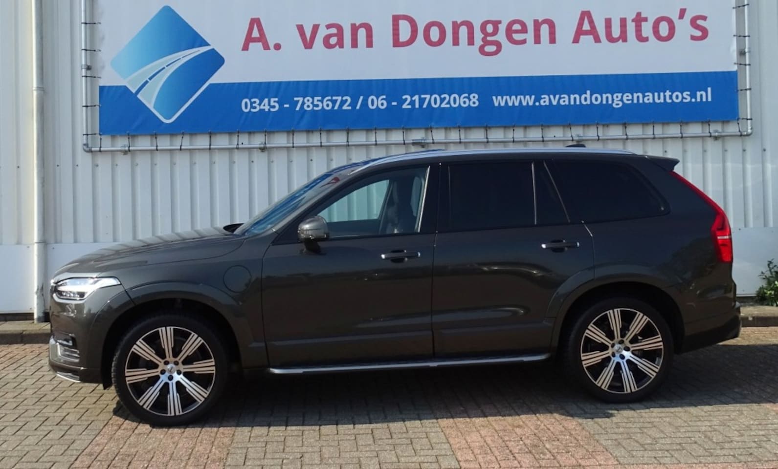 Volvo XC90 - 2.0 T8 AWD INSCRIPTION 7Pers,Leer,Pano,360,Blis,Luchtv. - AutoWereld.nl