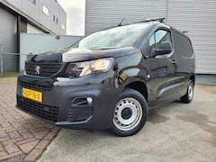 Peugeot Partner - 1.5 BlueHDI Premium 3 zitplaatsen , Navi. trekhaak