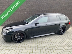 BMW 5-serie Touring - 523i|M-Pakket|20'' Breyton|PDC|Panorama|