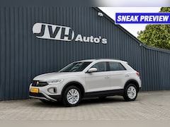 Volkswagen T-Roc - 1.5 TSi 150pk AUT/DSG Life 08-2022 (Nw.Model) | VirtualCP | Cam | AppleCarPlay