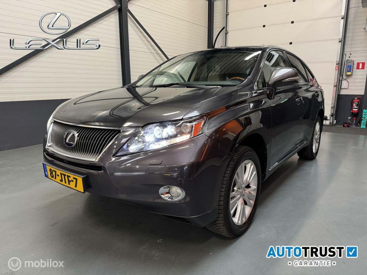 Lexus RX 450h - 4WD Executive NL-Dealer auto|Youngtimer - AutoWereld.nl