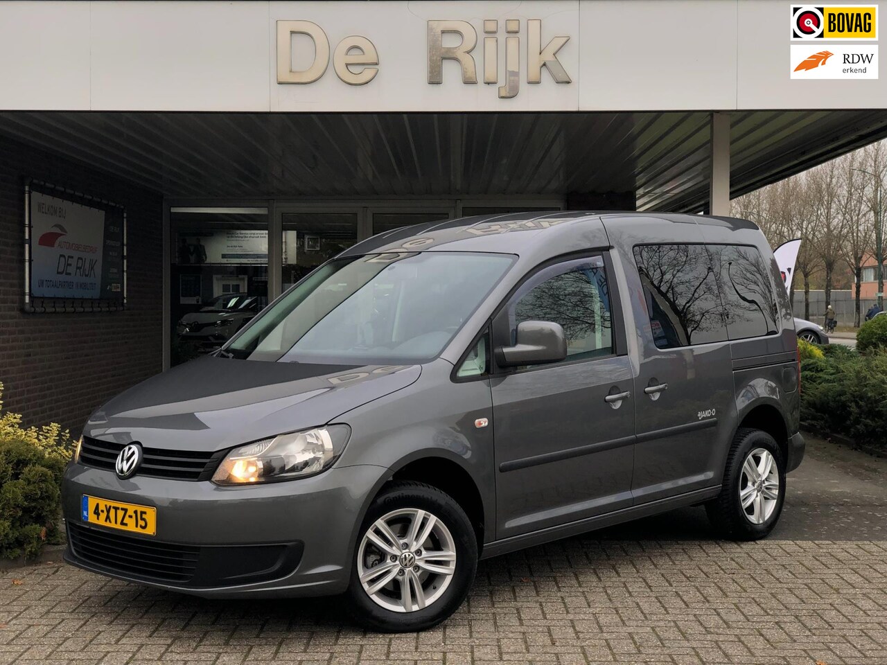 Volkswagen Caddy - 1.2 TSI Trendline | Airco, Trekhaak, PDC, 4 Seizoensbanden | 1e Eigenaar, Dealeronderhoude - AutoWereld.nl