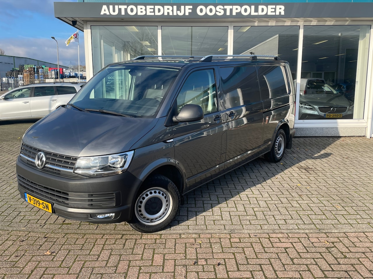 Volkswagen Transporter - 2.0 TDI L2H1 Comfortline 150 PK DSG 2 x Schuifdeur! - AutoWereld.nl