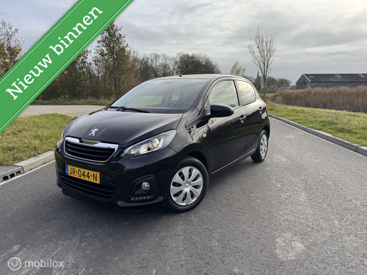 Peugeot 108 - 1.0 e-VTi Allure 44DKM NAP! - AutoWereld.nl