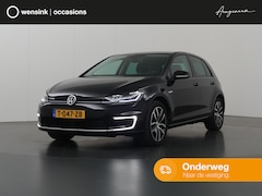 Volkswagen e-Golf - E-DITION | Digitaal dashboard | Navigatie | Stoelverwarming | Climate Control |