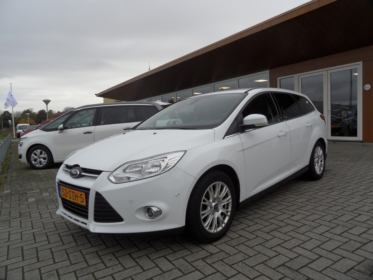 Ford Focus Wagon - 1.6 TI-VCT Lease Titanium 1.6 TI-VCT Lease Titanium - AutoWereld.nl