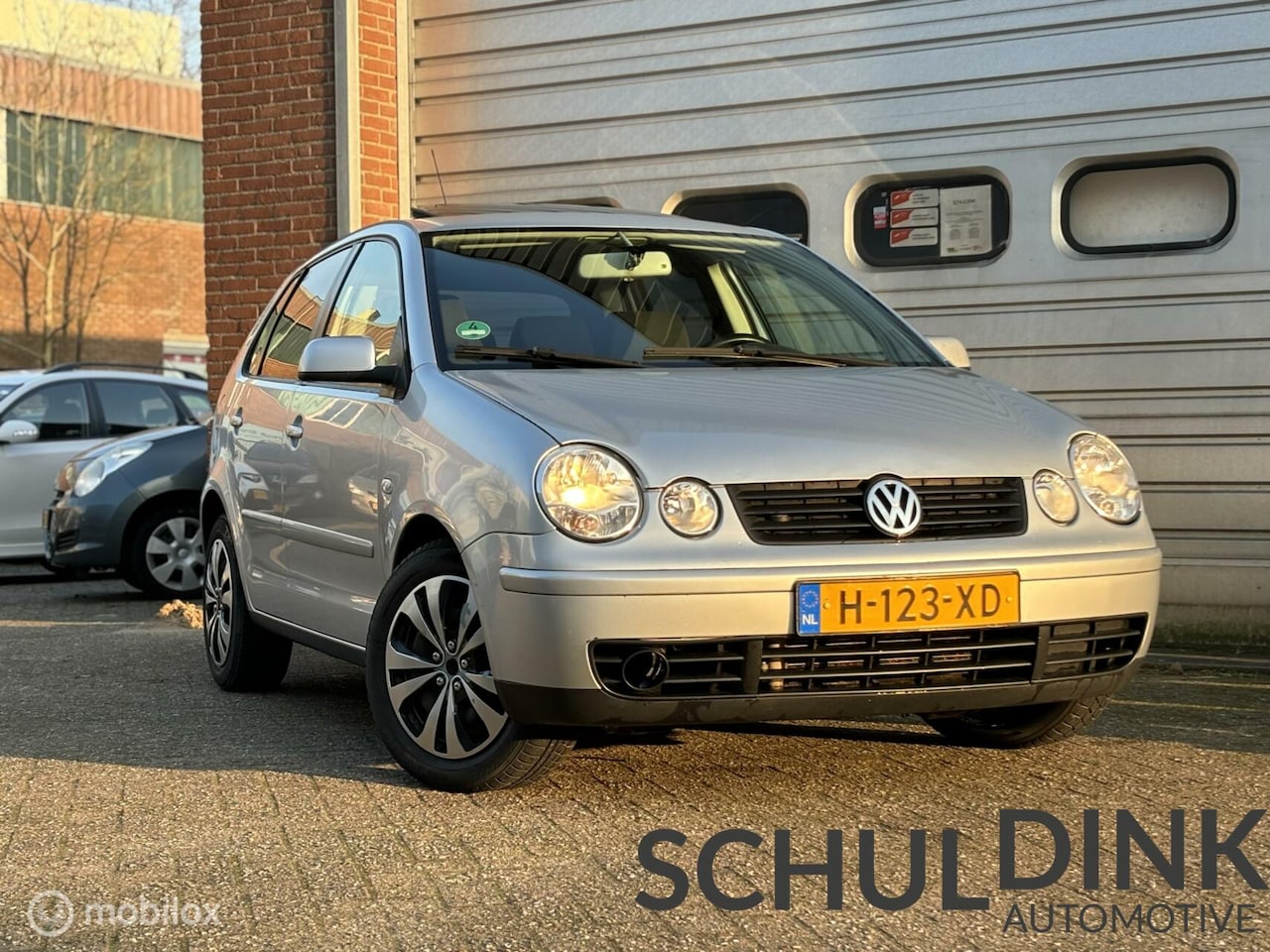 Volkswagen Polo - 1.2-12V DAKRAAM|ELEK. RAMEN|CRUISE CONTROLE - AutoWereld.nl