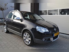 Volkswagen Polo - 1.4-16V Cross