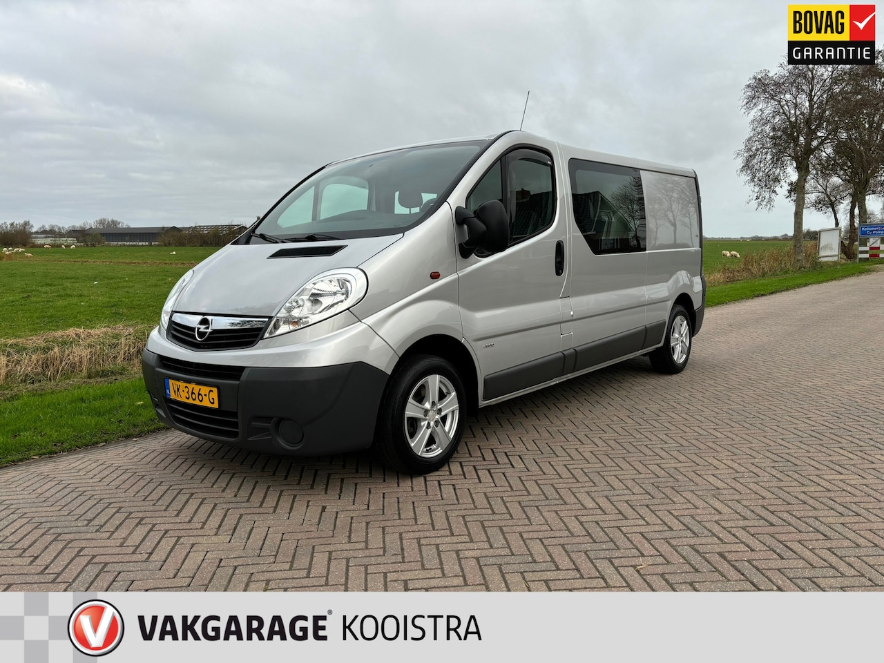 Opel Vivaro - 2.0 CDTI L2H1 DC Selection 2.0 CDTI L2H1 DC Selection - AutoWereld.nl