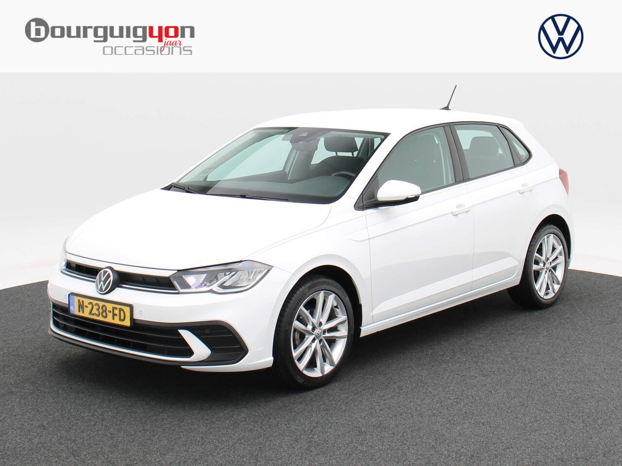 Volkswagen Polo - 1.0 TSi Life | Sensoren | Carplay | LED | Adap. Cruise | Airco | DAB | 17 Inch - AutoWereld.nl