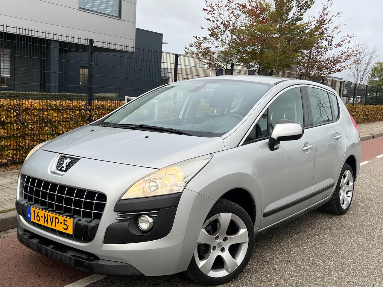 Peugeot 3008 - 1.6 VTi ST Cruise/Climate-control Trekhaak - AutoWereld.nl