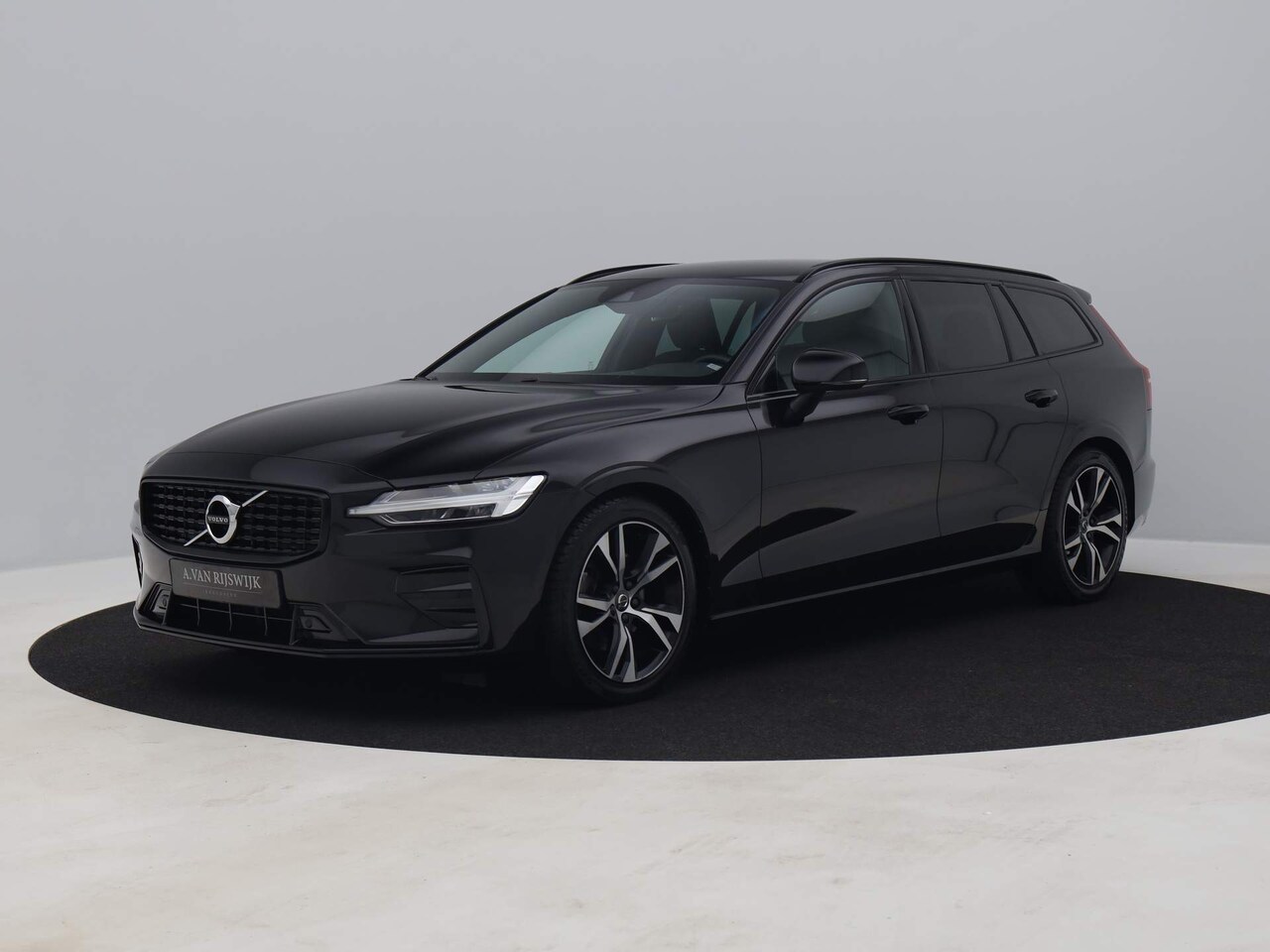 Volvo V60 - 2.0 B3 R-Design | MEMORY | CAMERA | KEYLESS - AutoWereld.nl