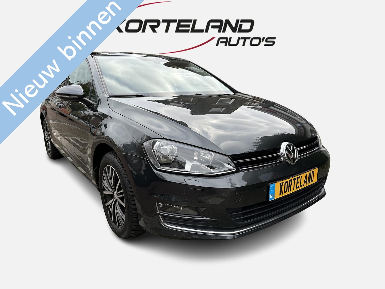 Volkswagen Golf - 1.2 TSI Highline l Automaat l Clima l Parkeersensoren l Cruise - AutoWereld.nl