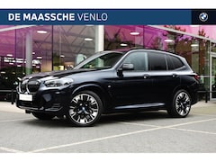 BMW iX3 - High Executive Automaat / Sportstoelen / Stoelverwarming / Adaptief onderstel / Parking As