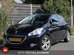 Peugeot 208 - 1.2 PureTech 82PK Style Pack Plus 5DRS Lichtmetalen velgen, Parkeerhulp Achter, Panoramada