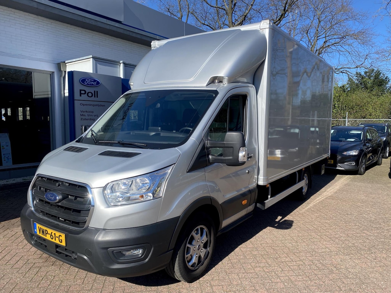 Ford Transit - 170pk Bakwagen City Box Laadklep Navi Camera Voorruitverwarming DAB+ Apple Car play Dholla - AutoWereld.nl