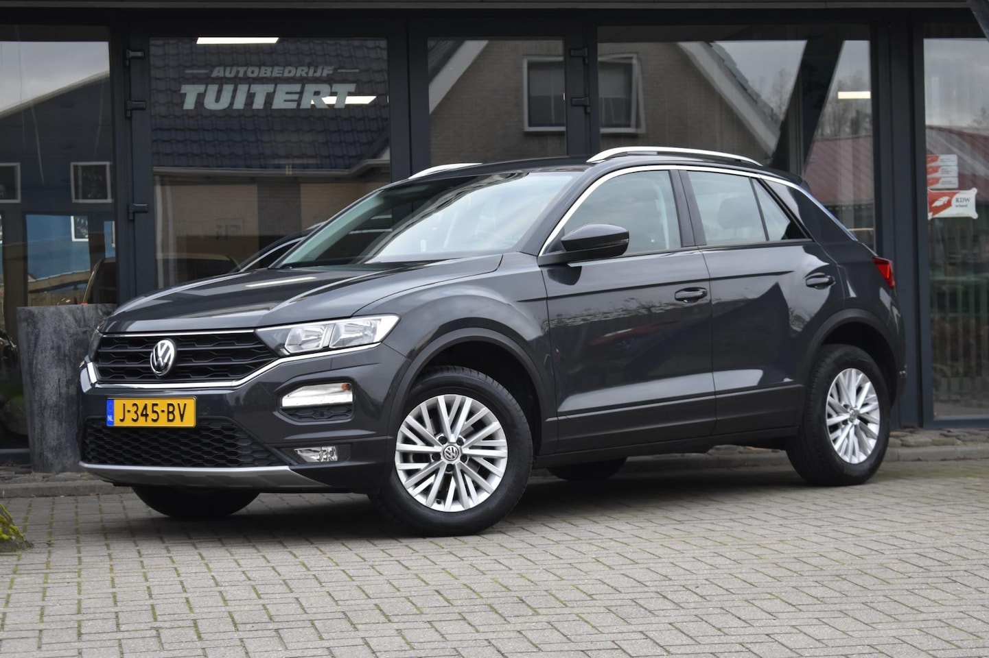 Volkswagen T-Roc - 1.0 TSI Style | STOELVERWARMING | APPLE CARPLAY | ANDROID AUTO | CLIMATE CONTROLE | NAP | - AutoWereld.nl