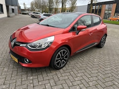 Renault Clio - 1.2 Night & Day PANODAK/NAVI/TRHK/PDC