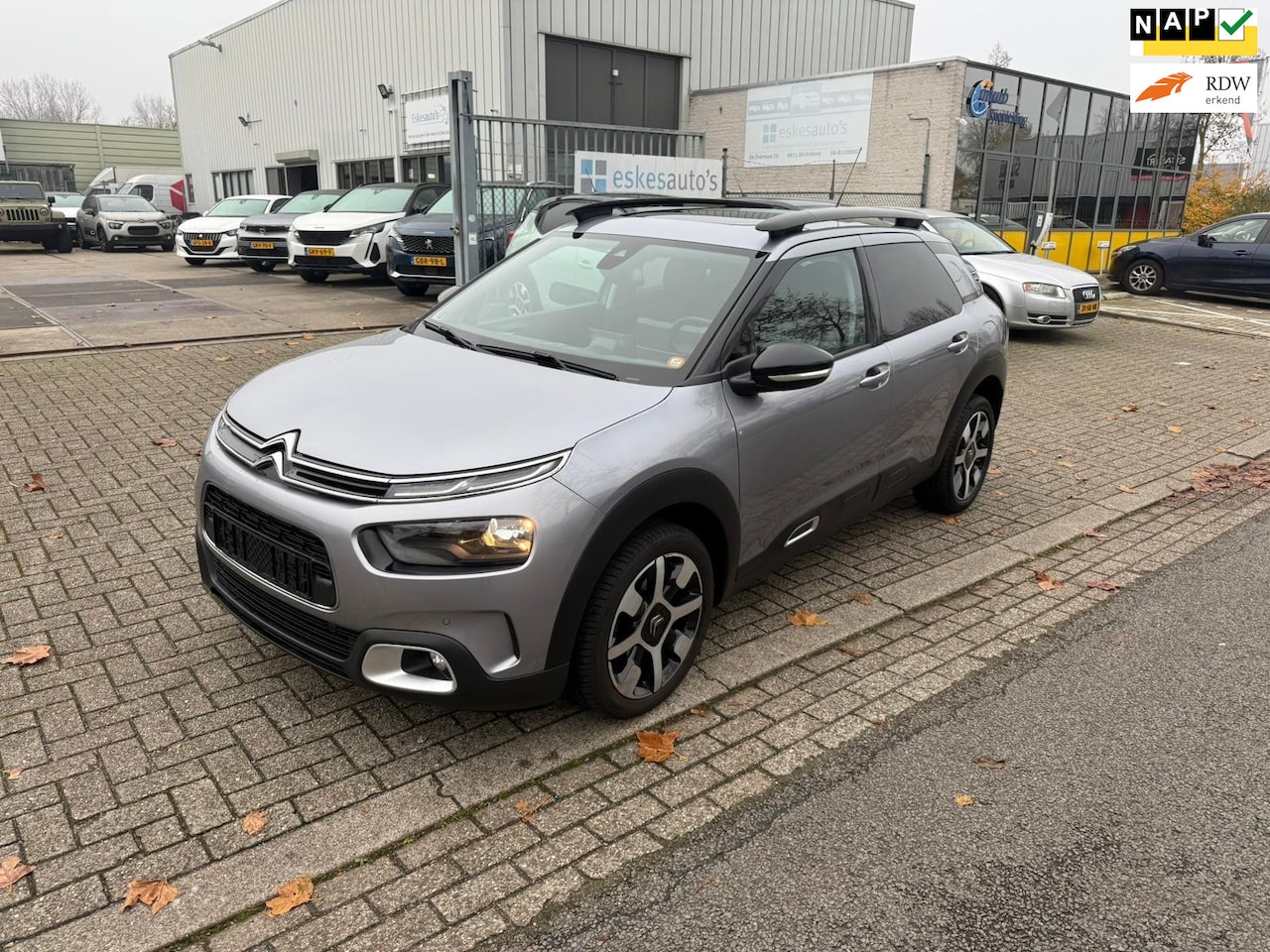 Citroën C4 Cactus - 1.2 PureTech Origins 1.2 PureTech Origins , Panodak, Navi, 110pk, 12mnd garantie - AutoWereld.nl