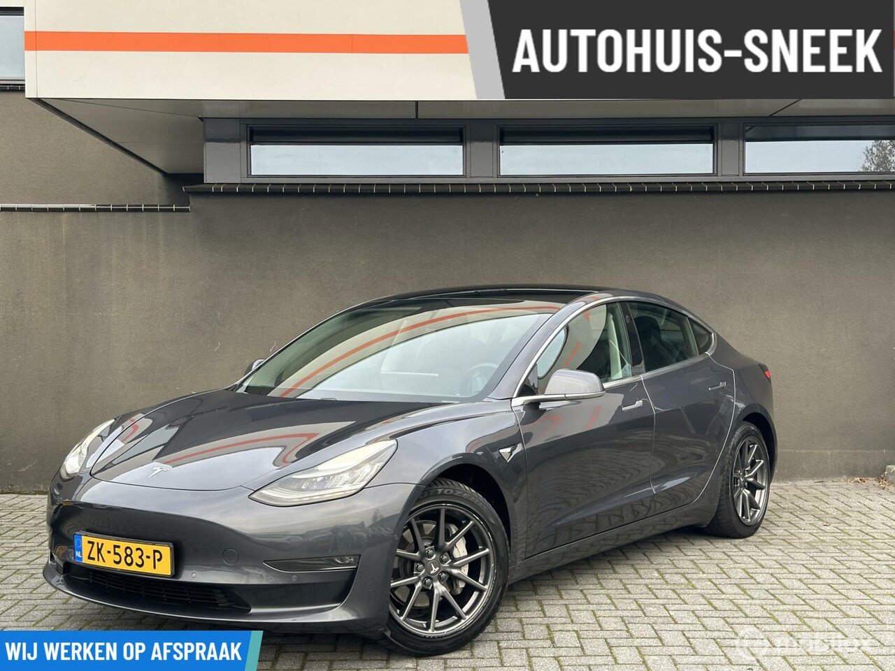 Tesla Model 3 - Long Range RWD Long Range AWD 75 kWh Autopilot / Pano / - AutoWereld.nl