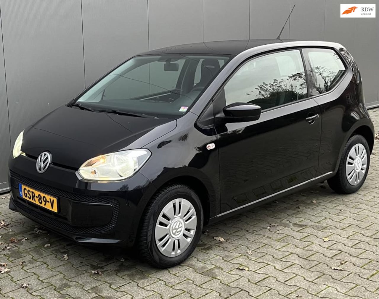 Volkswagen Up! - 1.0 move up! BlueMotion 75PK Airco - AutoWereld.nl