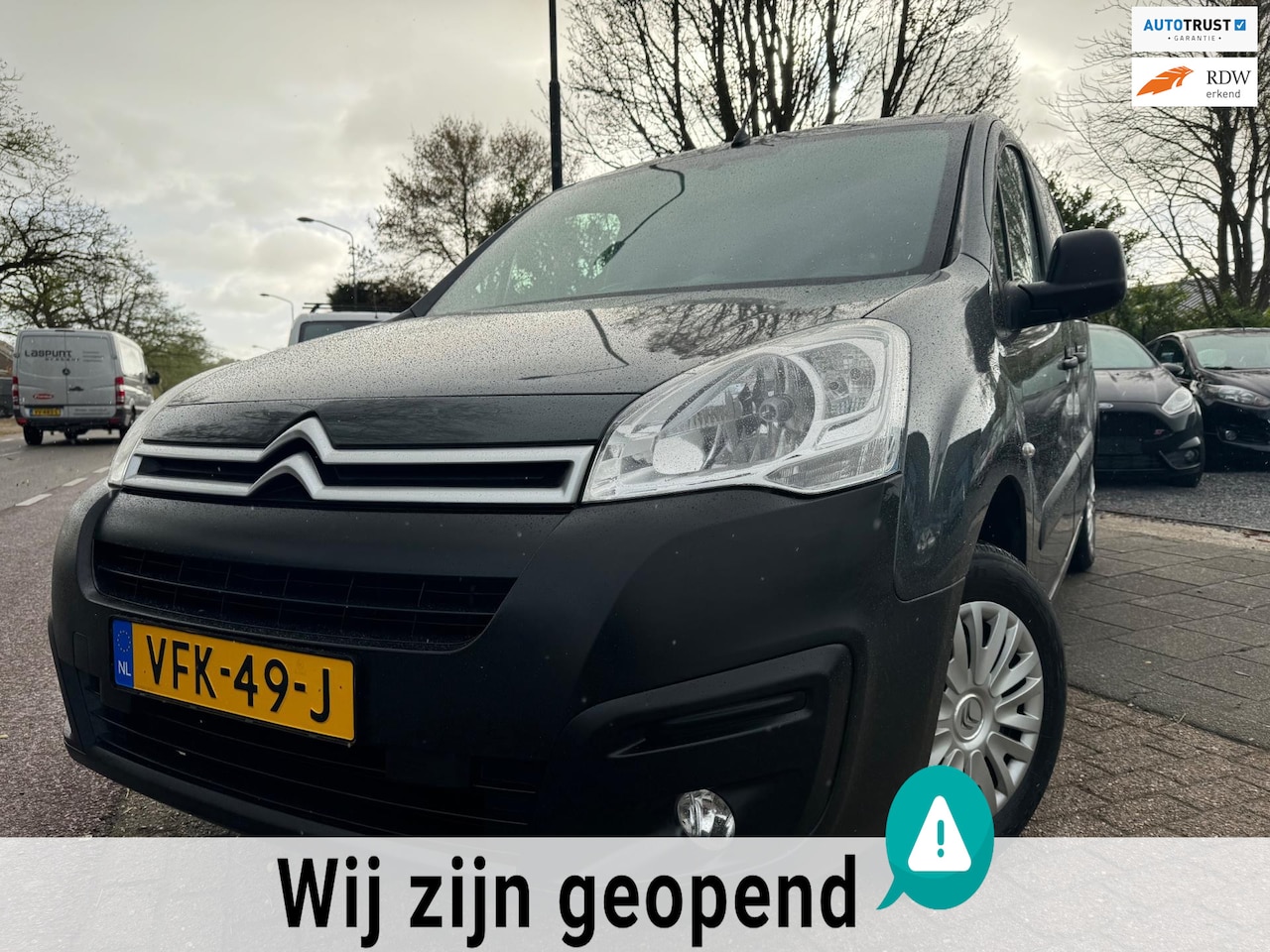 Citroën Berlingo - 1.6 BlueHDI 100 Business Economy S&S Navi Automaat Elek-Pakket Trekhaak - AutoWereld.nl