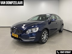 Volvo S60 - 1.6 D2 Momentum / Navi / Cruise.c /