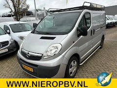 Opel Vivaro - L1H1 airco navi dub schuifdeur