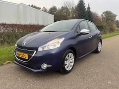 Peugeot 208 - 1.2 VTi Allure / AIRCO / NAVI / CRUISE