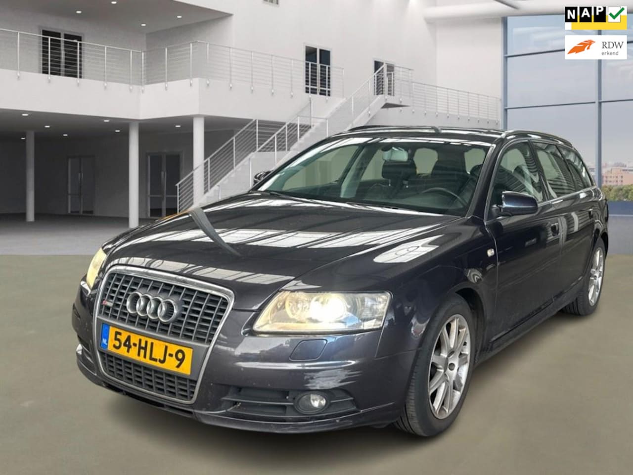 Audi A6 Avant - 3.2 FSi quattro edition AUTOMAAT STUK | MOTOR 100% - AutoWereld.nl