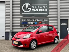 Toyota Aygo - 1.0 68PK 5 deuren Airco, Isofix, Led, Stuurb., Aux, Radio/CdSpeler,