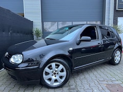 Volkswagen Golf - 2.0