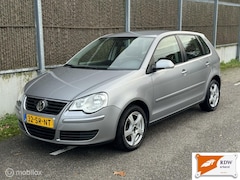 Volkswagen Polo - 1.4-16V Turijn NAP/AIRCO/CRUISE CONTROLE