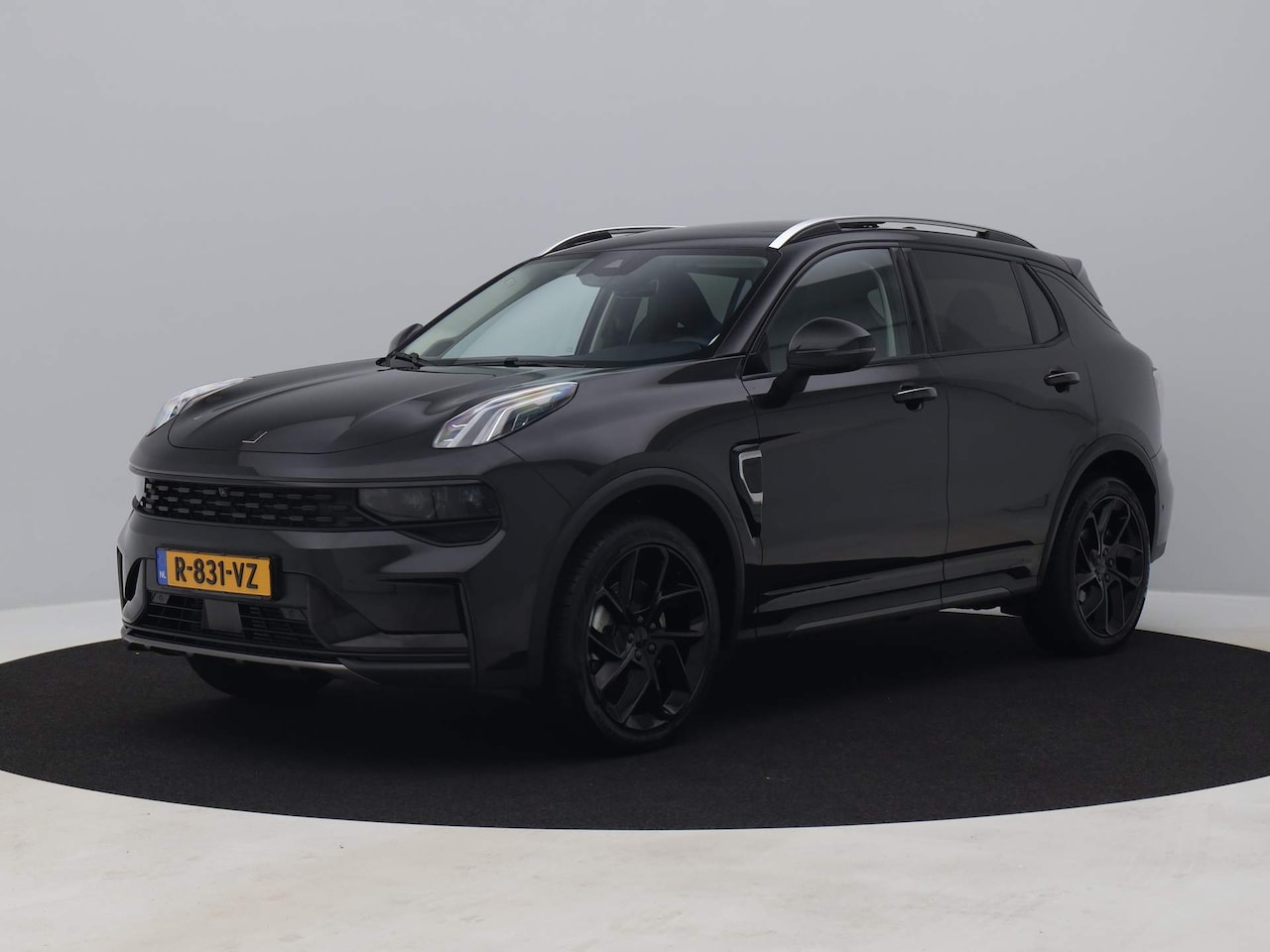 Lynk & Co 01 - 1.5 Plug-in Hybrid | 360° | BLACK | VOL LEDER | NLD AUTO - AutoWereld.nl